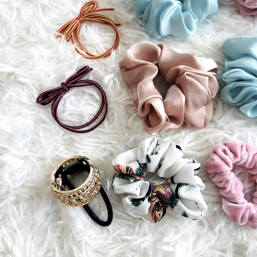 🤍New! Bundle of Girl’s Hair Accessories